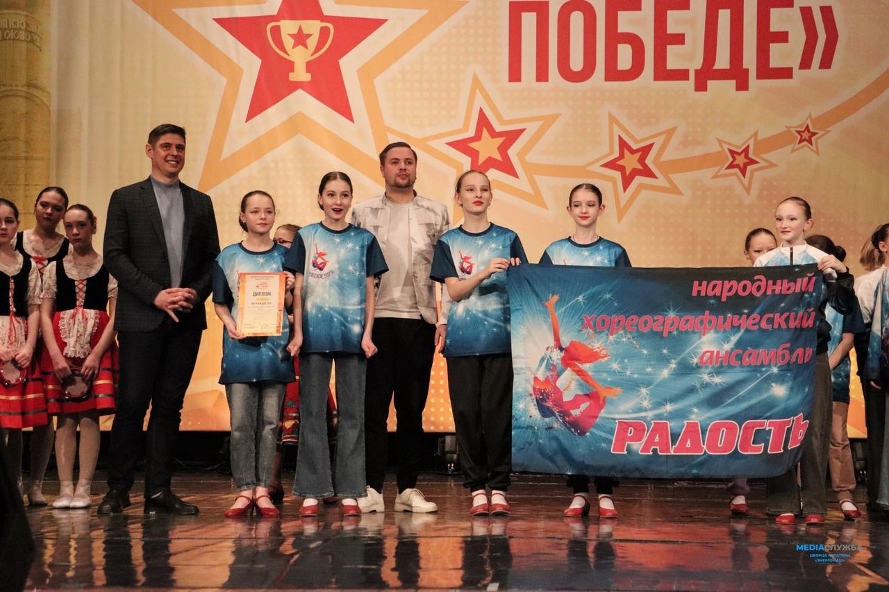 кон2